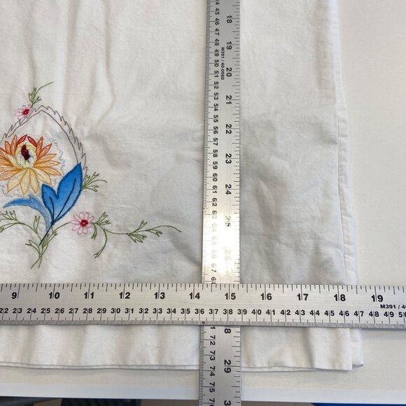 Vintage pillow cases Floral Embroidered White 100% cotton Cottagecore  bedding - Picture 13 of 15